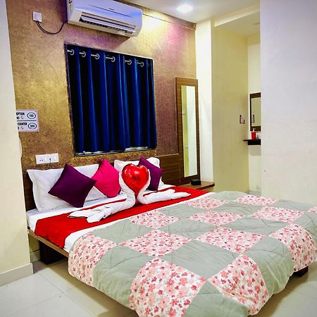 Hotel Sawai Executive Jadhavwadi Exterior foto